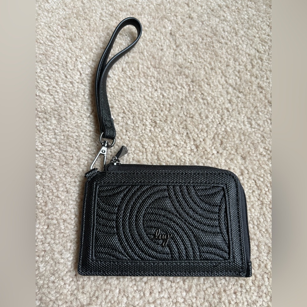 Lug Twirl Matte Luxe VL RFID Wristlet Wallet-Black Onyx-NWOT